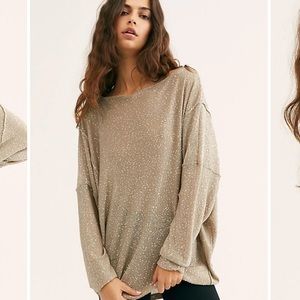 ALL THAT GLITTERS SWEATER IN CHAMPAGNE